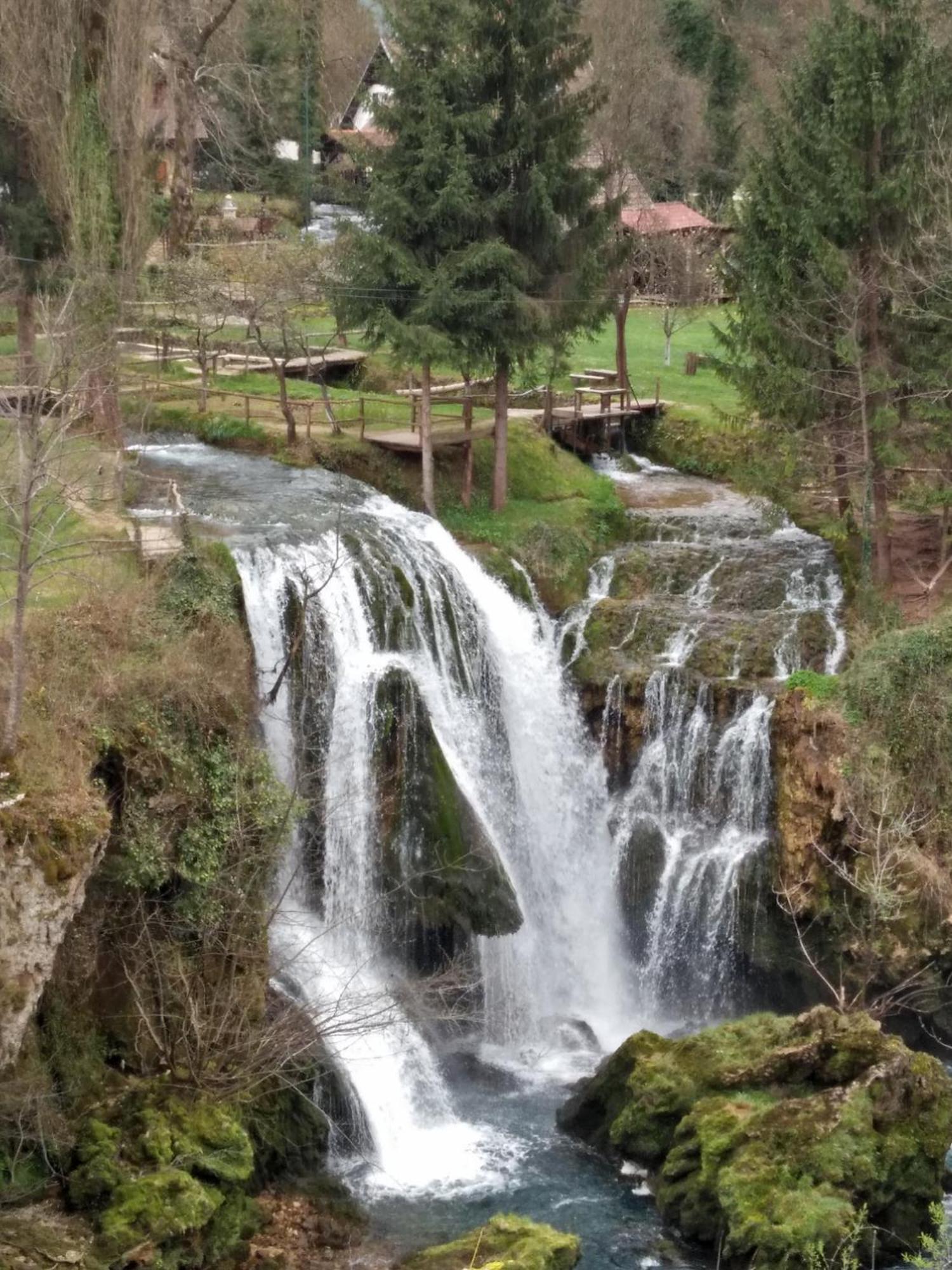 House Osana Hotel Grabovac  Eksteriør billede